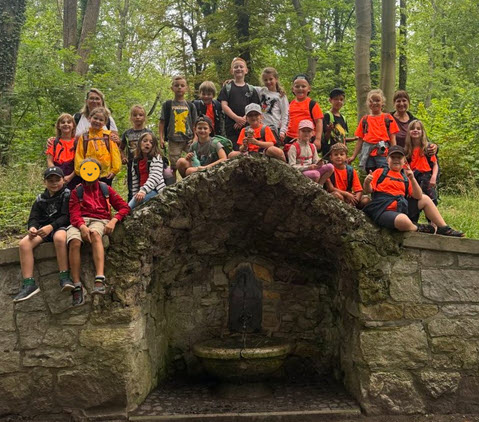 Erster Wandertag der 2b und 2c auf den Kranberg